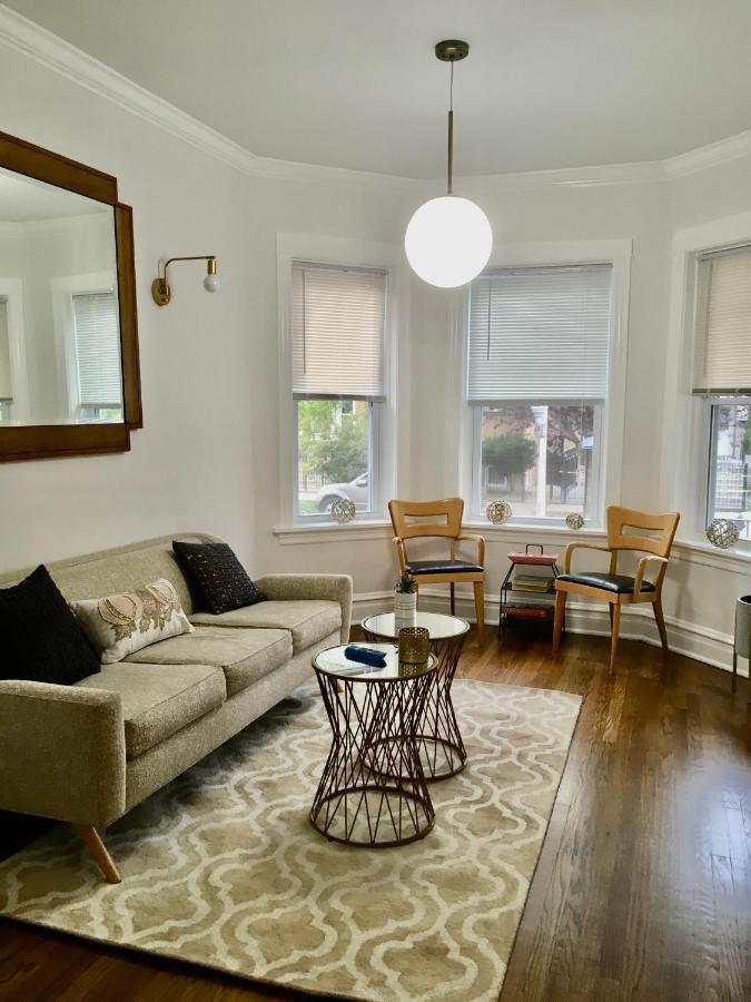 Logan Square Modern Apartment シカゴ エクステリア 写真